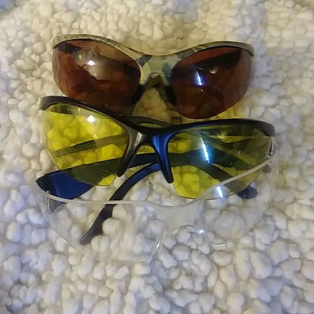 Safety glasses